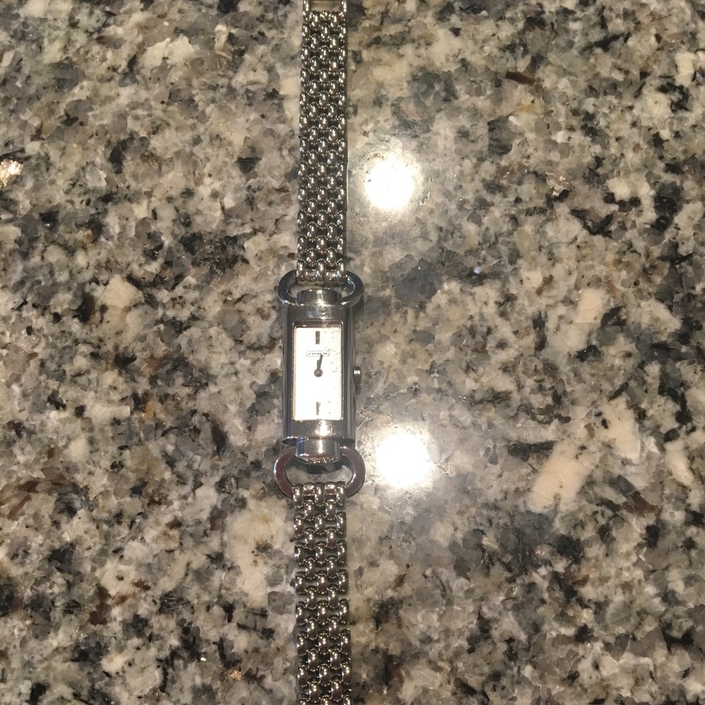 Women’s Coach Watch